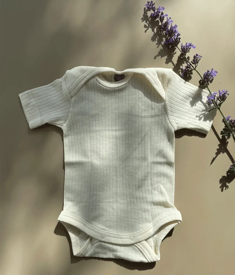 Cosilana-biologische-romper-naturel-korte-mouw--productafbeelding