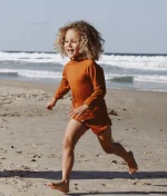 Ina-Swim-mesa-trunks-zwembroekje-sfeerafbeelding