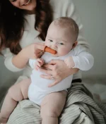 Mushie vingertandenborstels Mushie vinger tandenborstel sfeerafbeelding