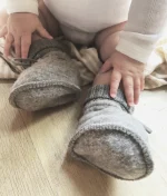Joha babysloffen sesam merino wol